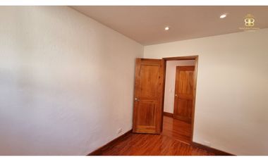 SE VENDE CASA EN LA CALERA