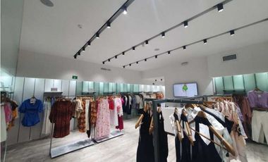 Local en Venta en el Centro Comercial Caribe Plaza
