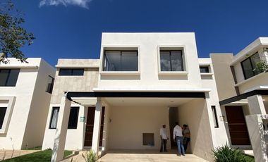 Casa residencial en venta zona de Conkal de 2 recámaras