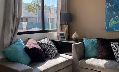 Casa residencial en venta zona de Conkal de 2 recámaras