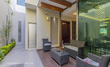 Casa de lujo en venta con elevador Olivos residencial  zona Tec