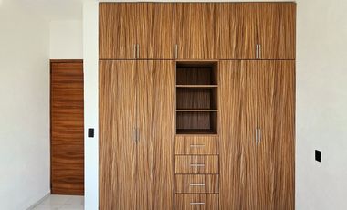 AMPLIA RESIDENCIA DE 3 RECÁMARAS EN ESQUINA EN ZONA NORTE DE COLIMA