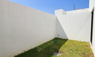 AMPLIA RESIDENCIA DE 3 RECÁMARAS EN ESQUINA EN ZONA NORTE DE COLIMA