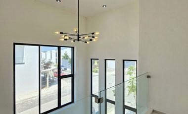 AMPLIA RESIDENCIA DE 3 RECÁMARAS EN ESQUINA EN ZONA NORTE DE COLIMA