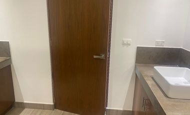 CASA EN RENTA - LOMAS COUNTRY CLUB