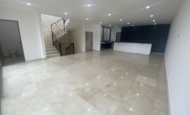 CASA EN RENTA - LOMAS COUNTRY CLUB