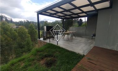 Venta de finca en exclusivo sector de El Retiro