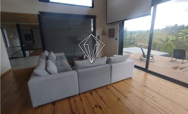 Venta de finca en exclusivo sector de El Retiro