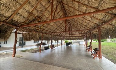 FINCA EN VENTA EN POLONUEVO