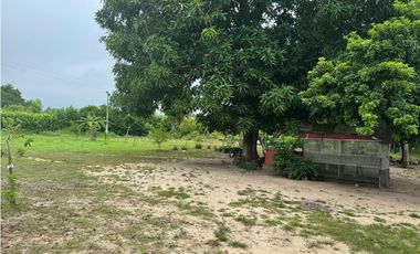 FINCA EN VENTA EN POLONUEVO