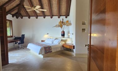 Residencia en Venta Arcano Ixtapa con playa exclusiva del condominio exclusiva