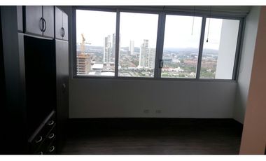 ALQUILO/VENDO GRANDE VISTA MAR OCEAN TWO C. ESTE