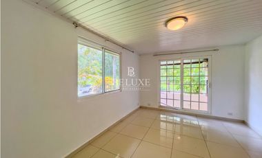 VENTA/ALQUILER CASA LB Y PISCINA, CARDENAS VILLAGE, CLAYTON (4)