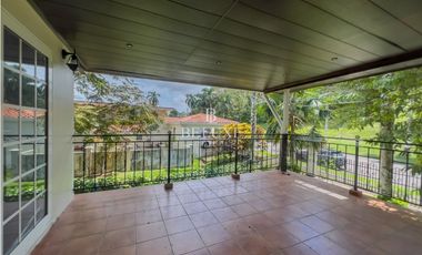 VENTA/ALQUILER CASA LB Y PISCINA, CARDENAS VILLAGE, CLAYTON (4)