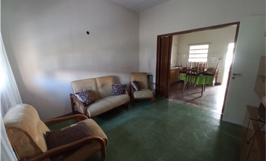 CASA  PH FRENTE CALLE MADARIAGA