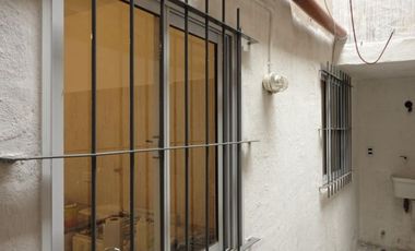 ALQUILER DE CASA EN Martin Coronado