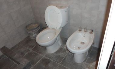 ALQUILER DE CASA EN Martin Coronado