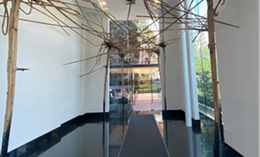 Oficina en Arriendo en Apoquindo con El Bosque Central