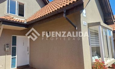 Casa en Venta en pasaje alcalde jose navarro 2560 vientos de peñaflor