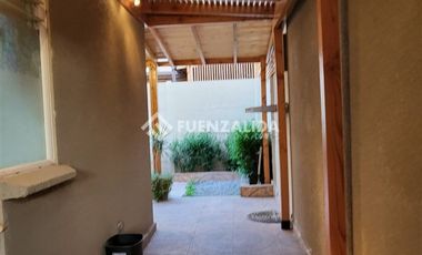 Casa en Venta en pasaje alcalde jose navarro 2560 vientos de peñaflor