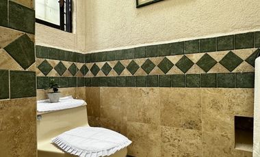 SANTA FE EN PRIVADA CASA AMUEBLADA CON JARDÍN EN VENTA