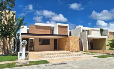 Casa en venta Mérida Yucatán, Privada Parque Natura
