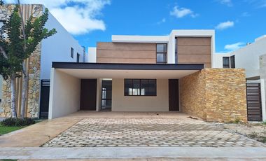 Casa en venta Mérida Yucatán, Privada Parque Natura