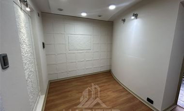 Oficina en Venta en COD38050 Bulnes con Bello