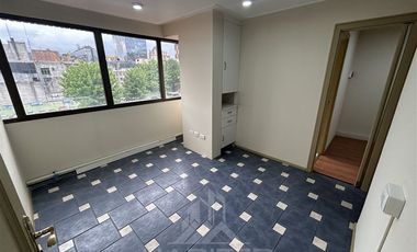 Oficina en Venta en COD38050 Bulnes con Bello