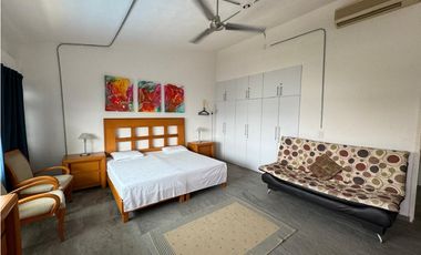 CASA EN VENTA A ORILLA DEL LAGO 