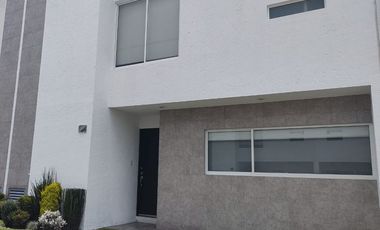 Venta o Renta Casa En Fracc. San Mateo Atenco