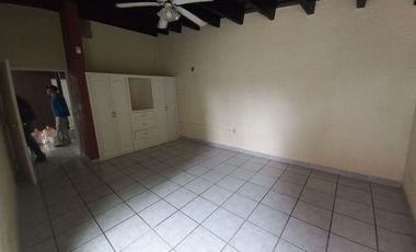 Casa en Renta Cercana a salida a Salamanca, Tarimbaro