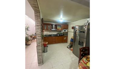 Se vende casa en Soacha centro