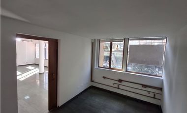 OFICINA EN ARRIENDO EN LA CABRERA