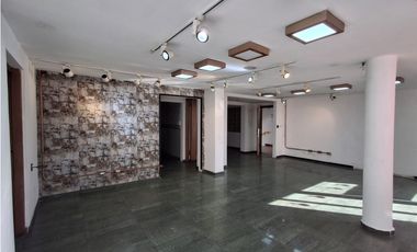 OFICINA EN ARRIENDO EN LA CABRERA