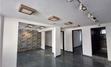 OFICINA EN ARRIENDO EN LA CABRERA