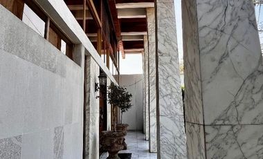 VENTA DE CASA, EN COLONIA LOMAS DE TECAMACHALCO, NAUCALPAN DE JUÁREZ