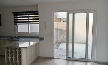 Renta bonita casa en tres cantos