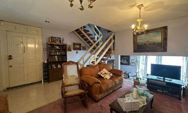 Casa en venta en Lomas de Tarango