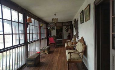 VENDE CASA  DE 2 NIVELES ANTIGUA - A PUERTA CERRADA  - CUCUNUBA