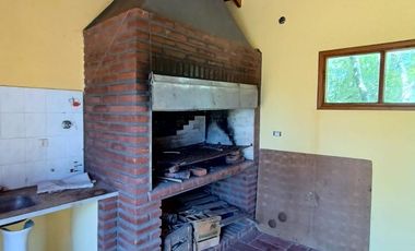 | MANSION EN BARRIO RESIDENCIAL | | MAR DE AJO |