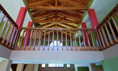 | MANSION EN BARRIO RESIDENCIAL | | MAR DE AJO |