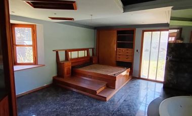| MANSION EN BARRIO RESIDENCIAL | | MAR DE AJO |