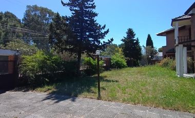| MANSION EN BARRIO RESIDENCIAL | | MAR DE AJO |