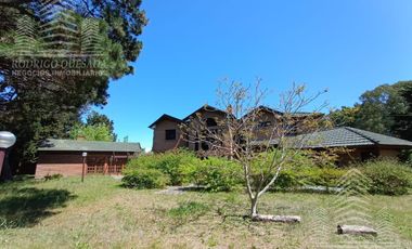 | MANSION EN BARRIO RESIDENCIAL | | MAR DE AJO |