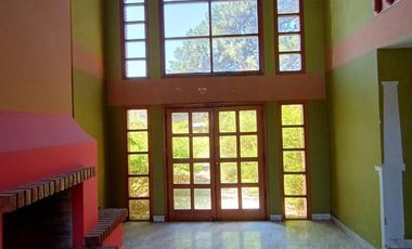 | MANSION EN BARRIO RESIDENCIAL | | MAR DE AJO |