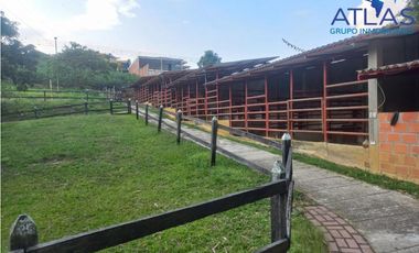 VENTA DE CASA CAMPESTRE CAMPESTRE / RUITOQUE ALTO COD:694