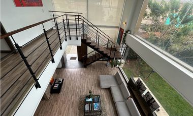 Vendo hermosa casa campestre esquinera. Club house