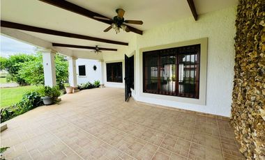 Venta de casa en David, El Terronal