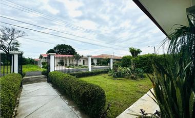 Venta de casa en David, El Terronal